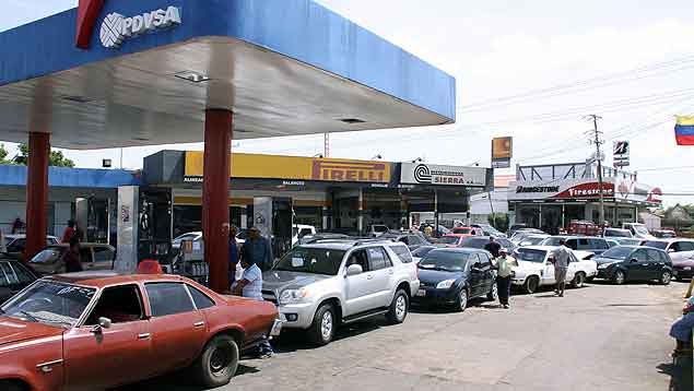 Crisis en Venezuela por falta de combustible