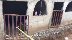 Reclusos afirman que Franklin "masacre"tenía su propia celda de castigo y su camposanto privado en el centro de reclusión.
