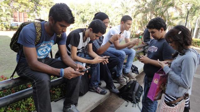 la revolución venezolana le ha dado grandes y significativos apoyos a la educación