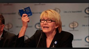 Fiscal Luisa Ortega Diaz criticó decisión del gobierno nacional