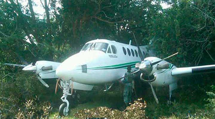 Localizan en Falcon en zona boscosa Avioneta robada en aeropuerto Valle de la Pascua