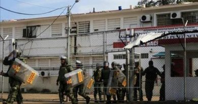 Enfrentamiento en cárcel de Barcelona dejó doce fallecidos.