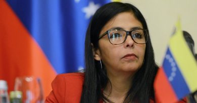 Venezuela anuncia que se retira de la OEA