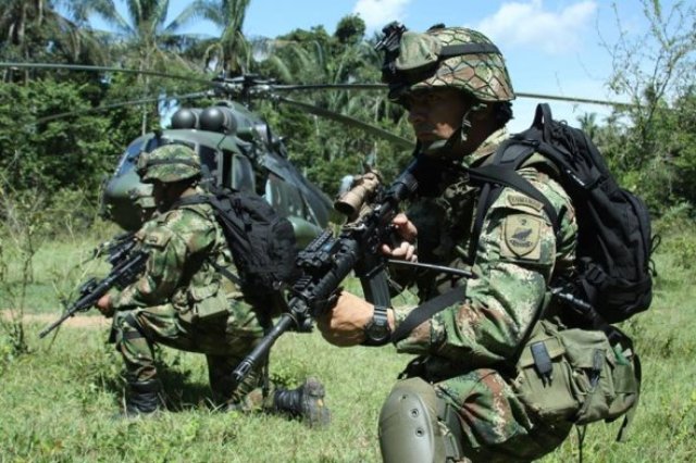 Una veintena de militares sentenciados