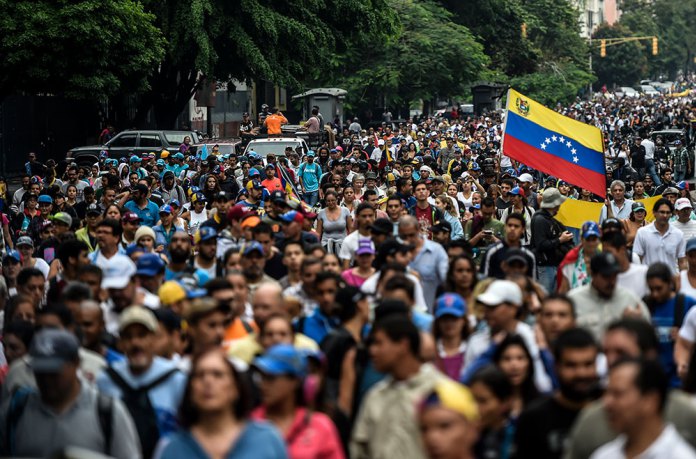 Oposición marcha este 19 de Abril