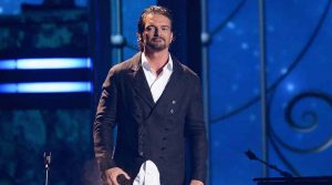 Arjona se presentará en premios Billboards