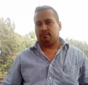 De diez disparos asesinan a hombre cuando salía de su casa