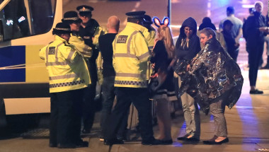 Aumentan detenidos tras ataque en Mánchester