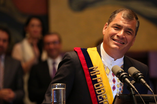 Correa, en sus últimos discursos, intenta legar al nuevo Gobierno de Lenín Moreno, la tarea de supervisar y limitar a los medios de comunicación.