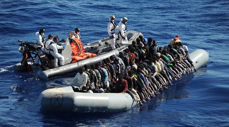 Rescatados 1.800 migrantes del Mediterráneo