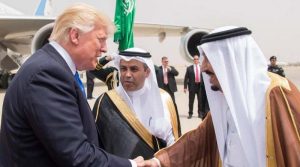 Polémico encuentro entre Trump y Rey de Arabia Saudí