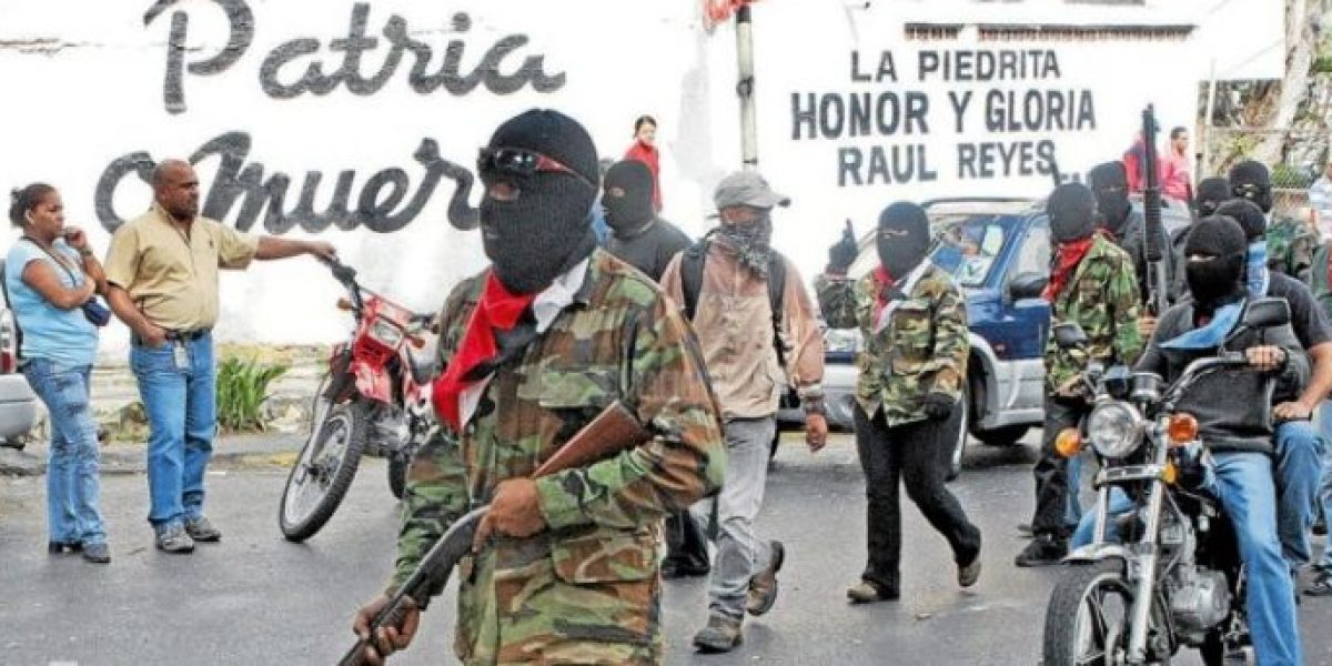 Colectivos armados crearon zozobra en inmediaciones de la Asamblea Nacional