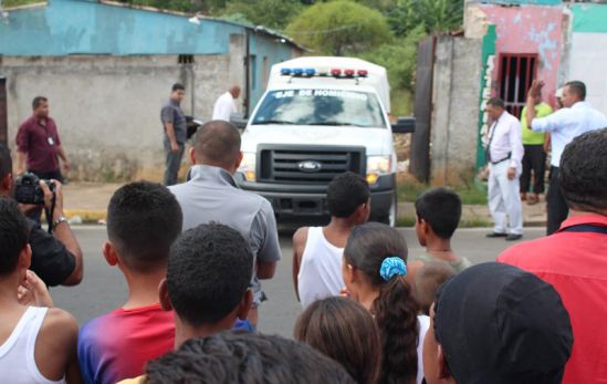 Joven madre es asesinada mientras dormía