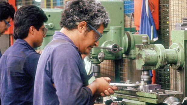 es suficiente para cubrir el costo de la canasta básica para un trabajador