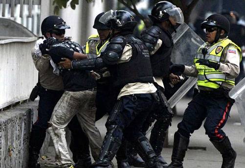 entre los principales abusos destaca el uso excesivo de la fuerza,
