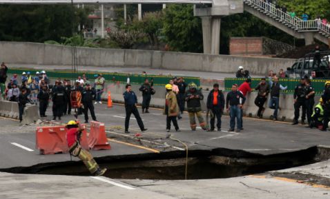 la misma fue construida por la empresa española Aldesa, costó más 2.200 millones de pesos, equivalente a 124 millones de dólares.