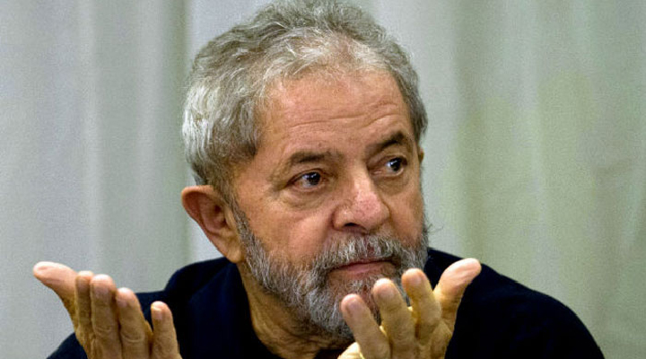Luiz Inácio Lula da Silva, condenado a nueve años de cárcel por corrupción y blanqueo de dinero
