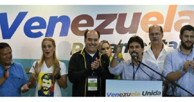 Consulta para frenar el proceso constituyente de Maduro, convocan partidos aliados a la MUD