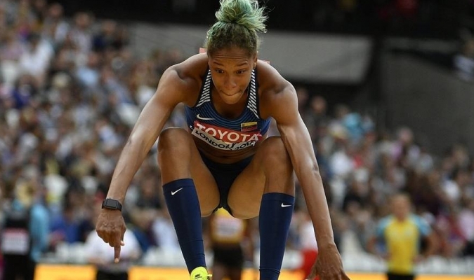 La venezolana Yulimar Rojas obtuvo oro en El Mundial de Atletismo 2017