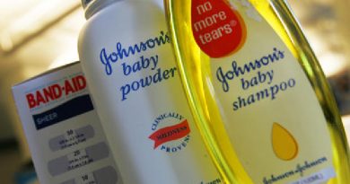 Johnson & Johnson obligada a pagar 417 millones de dólares por demanda de una mujer que asegura tener cáncer al uso del talco