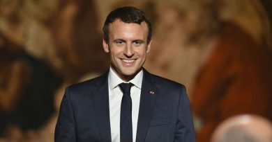 En sus primeros cien días de gobierno, Emmanuel Macron, ha consumido 26.000 euros en maquillaje