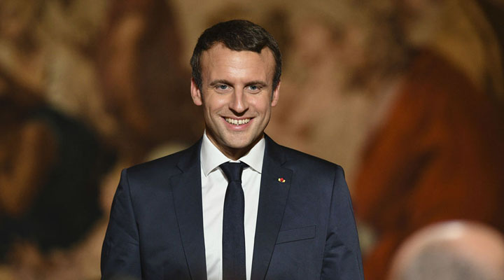En sus primeros cien días de gobierno, Emmanuel Macron, ha consumido 26.000 euros en maquillaje