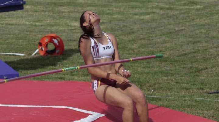 A la final de Pértiga en el Mundial de Londres, Robeilys Peinado