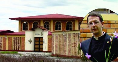 Sacerdote español acusado de tocamientos indebidos a cuatro menores de edad