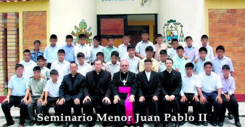 El sacerdote habría abusado de los cuatro alumnos entre los años 2014 a 2017