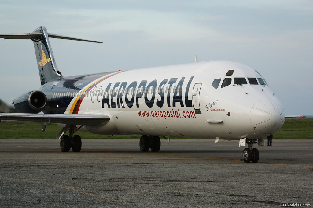 Por falta de aviones, cierra Aeropostal de Venezuela