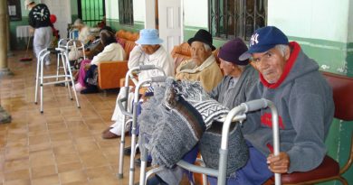 Sofocados mueren ocho ancianos en geriátrico de Hollywood Hill