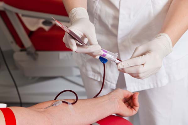Para fomentar la donación de sangre, en Colombia ofrecen beneficios a donadores de sangre