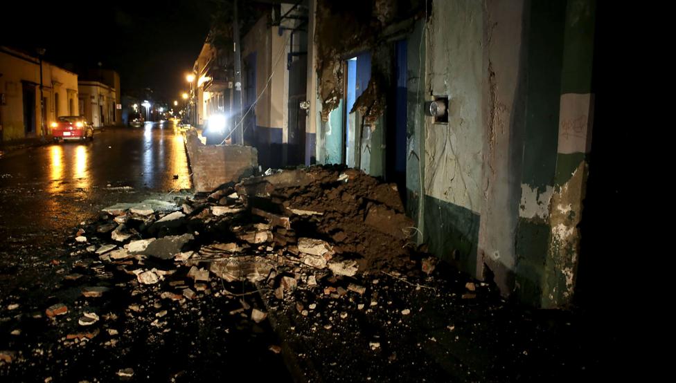 El sur de México sacudido por terremoto de magnitud 8.4 grados
