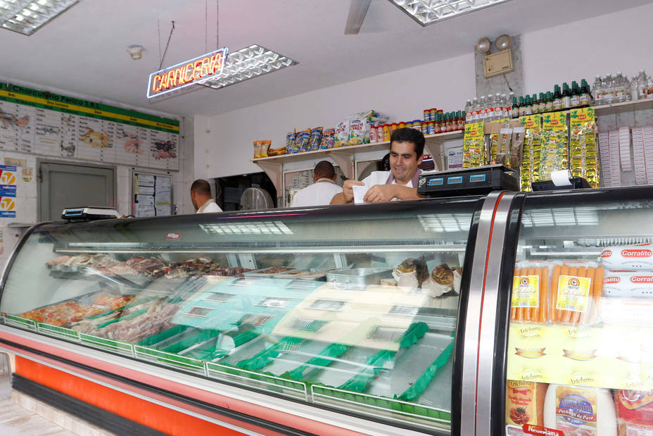 Algunas carnicerías han debido cerrar sus santamarias, al gobierno estipular el kilo de carne a bolívares 41 mil