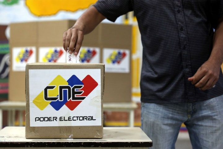 El escenario esta listo; los centros electorales esperan por la masividad de electores; el llamado es ¡a participar mañana en las elecciones! Votar es una manera de participar, de opinar, de expresarse