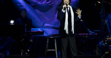 Al salón de la Fama de Compositores Latinos entraron Carlos Vives y Camilo Sesto