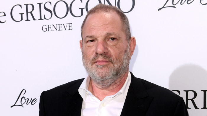 The New York Times afirma que posee entre sus fuentes con varios testimonios pertenecientes a antiguos y actuales empleados, que no han dudado en hablar con detalles sobre el comportamiento de Weinstein