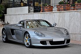 la empresa Porsche conocía la inestabilidad sobre el cinturón de seguridad del Porsche Carrera GT