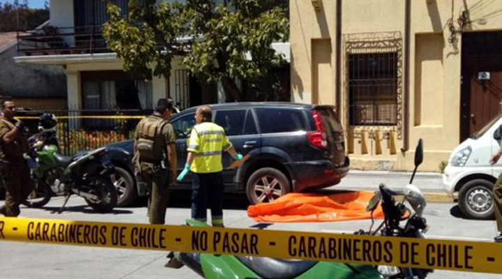 Los chicos asesinados, tenían registro de antecedentes penales y recibieron múltiples heridas en la zona del tórax, lo que provocó la muerte inmediata de dos de ellos, mientras que el tercero falleció después de ingresar al Hospital de Lota.