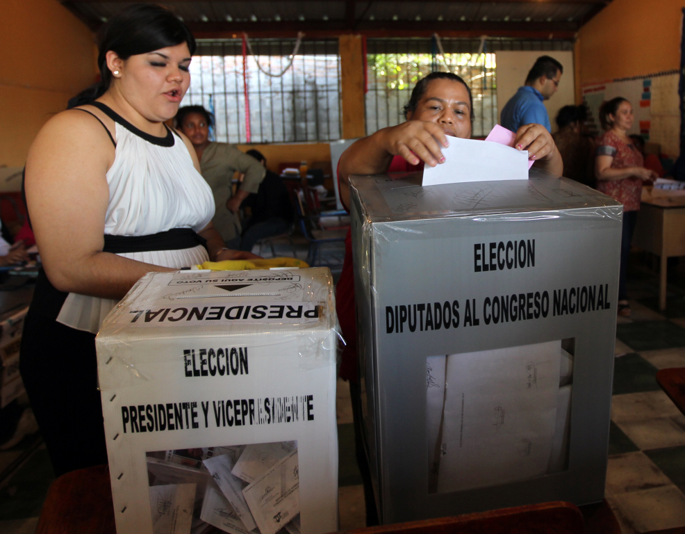 Como en toda elección, en Honduras hay candidatos favoritos y estos son, Juan Orlando Hernández, así como el periodista Salvador Nasralla,