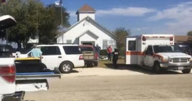 Tragedia en iglesia baptista de Texas, 27 heridos y numerosos heridos