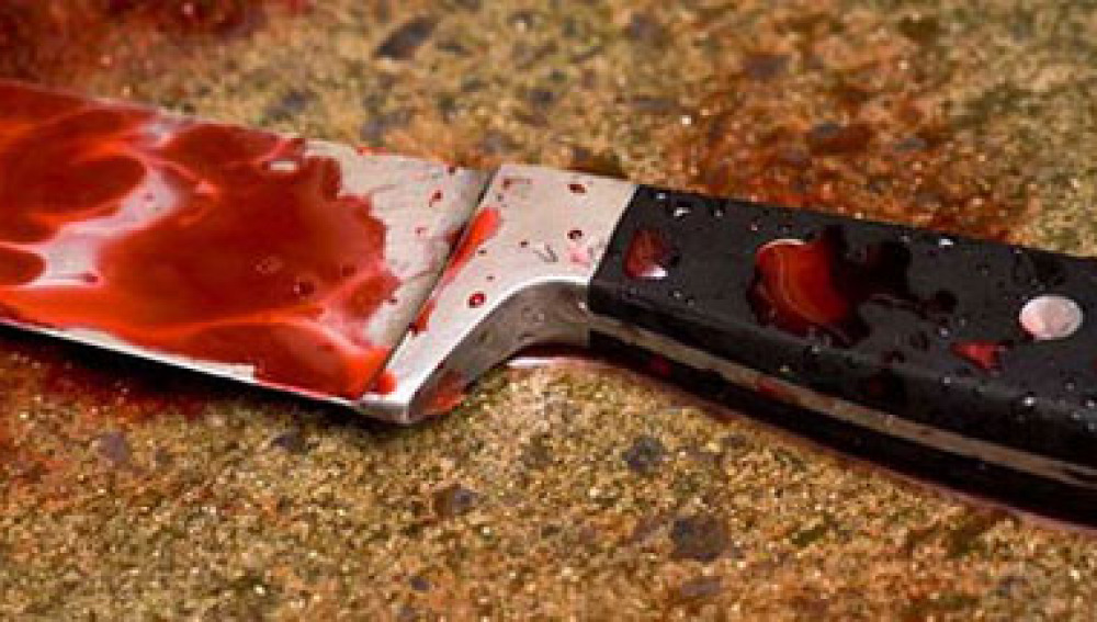 Adolescente afgano mató a su ex novia a cuchilladas