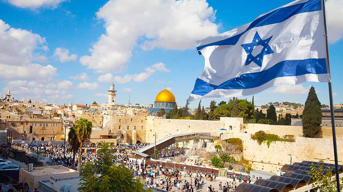 Para Erdogan “Palestina no puede quedar en manos de un país que masacra a ciudadanos que expande sus asentamientos de manera ilegal y derrama la sangre de mujeres y niños”.