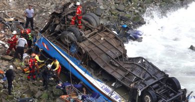 Joven de 24 años salvó su vida milagrosamente al saltar por la ventana del bus que iba en picada