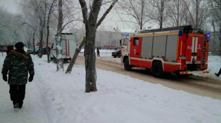 Adolescente ruso ataca con un hacha a sus compañeros de escuela