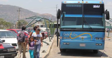 Muere de tuberculosis joven dentro de un autobús en Michoacán