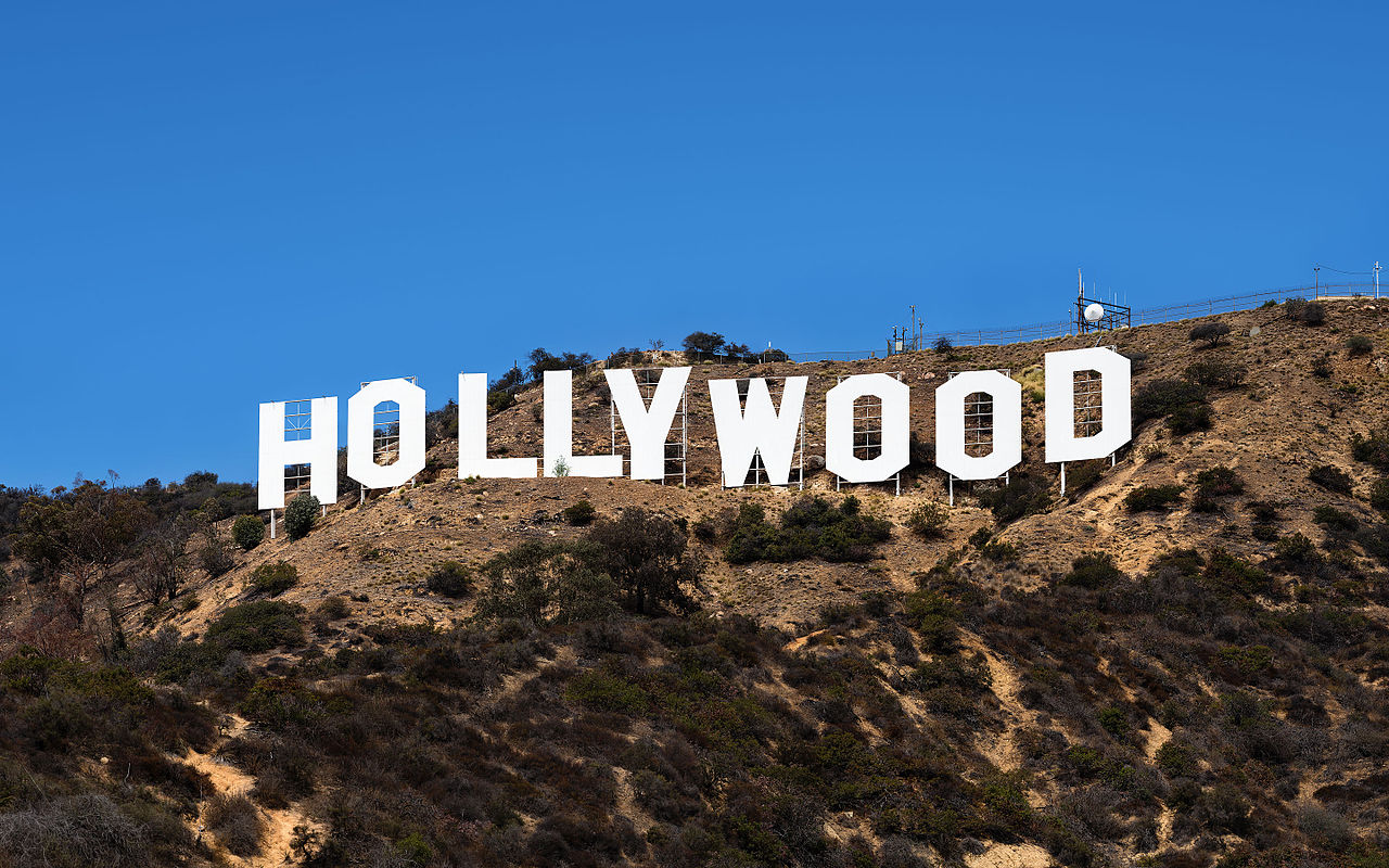 Más de 300 féminas famosas de Hollywood, unen fuerzas contra el acoso sexual