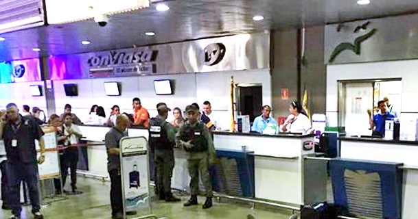 Era difícil bajarse de un avión y trasladarse a Caracas